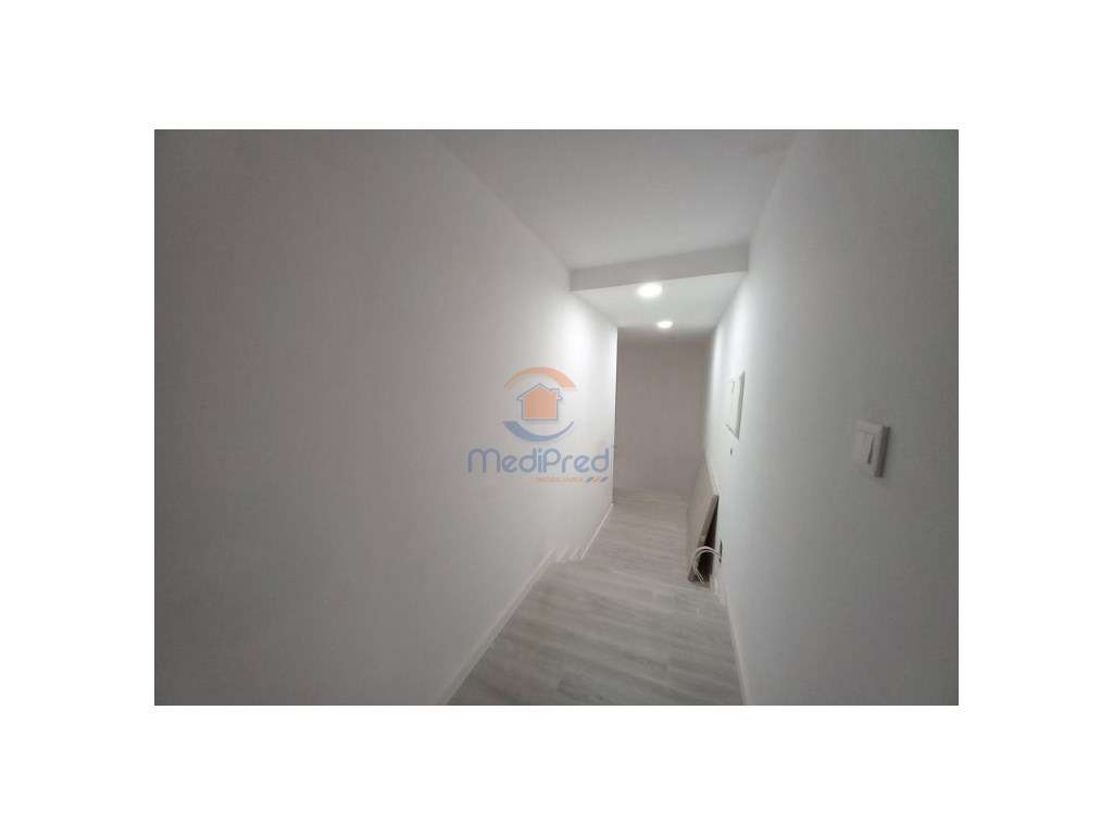 Apartamento T4 duplex - Castanheira do Ribatejo - Grande imagem: 5/47