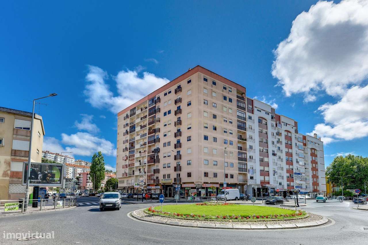 Apartamento T2 com 99 m² na Avenida dos Bons Amigos - Agualva-Cacém - Grande imagem: 5/25