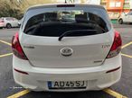 Hyundai i20 1.1 CRDi One - 34