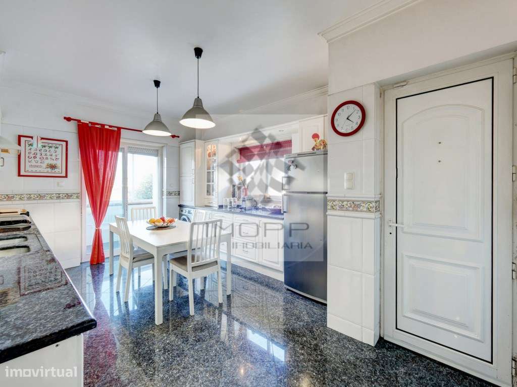 Moradia de Excelência na Amadora - Exclusividade, Conforto e Locali...-19