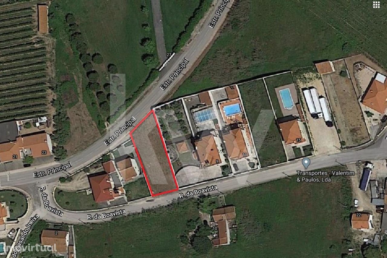 Lote de Terreno 673 m2 no Peral