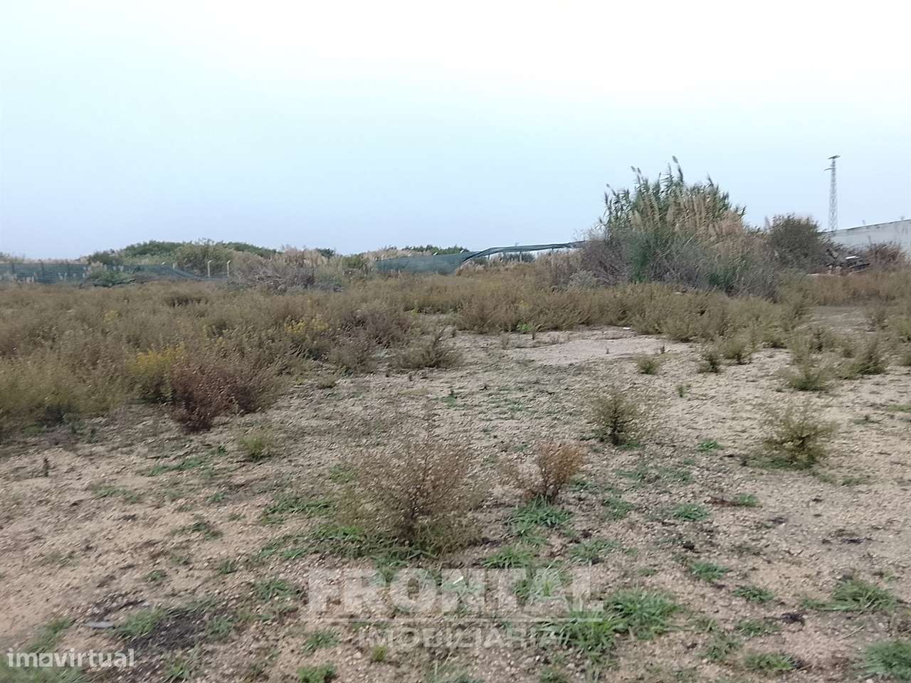 Terreno Industrial Plano – 7.200 m² | Perto do porto de Leixões | Zona-18