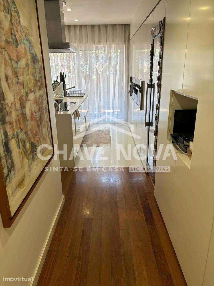 Moradia de luxo V4 com 4 pisos e elevador em Leça da Palmeira - Zon...-13