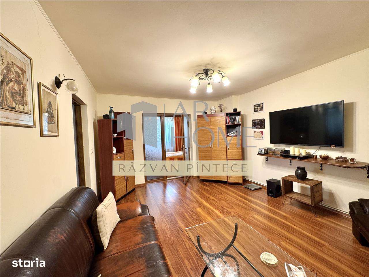 Vanzare apartament in vila, 5 camere, zona Cantacuzino, Ploiesti. - Imagine principală: 2/15