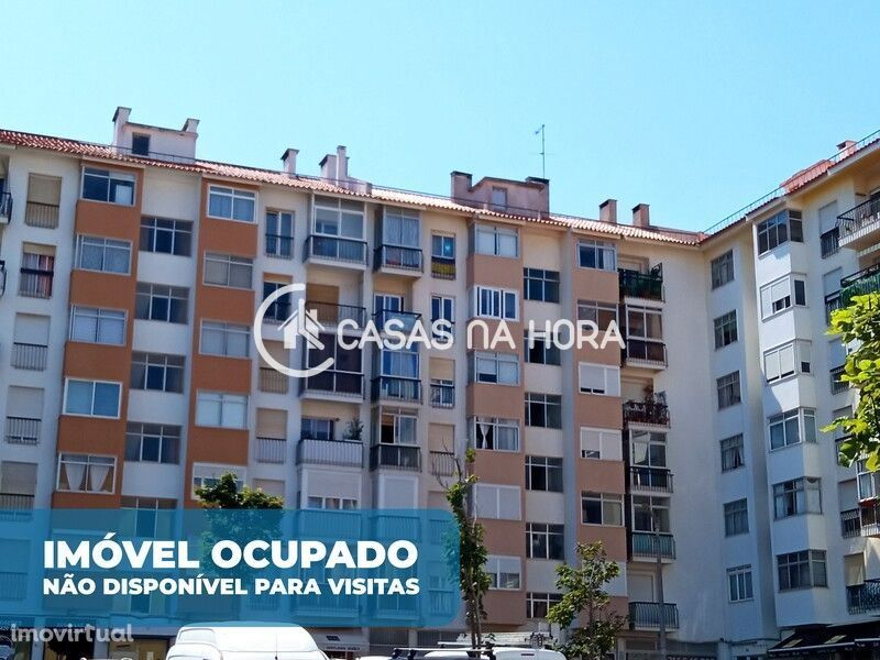 T3 Alto da Castelhana - venda de 50% do apartamento.