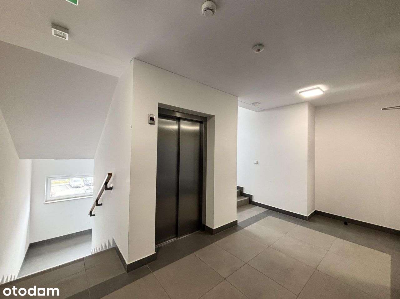 |Jagodno|Komedy|2 Pokoje|Balkon|Garaż|-13