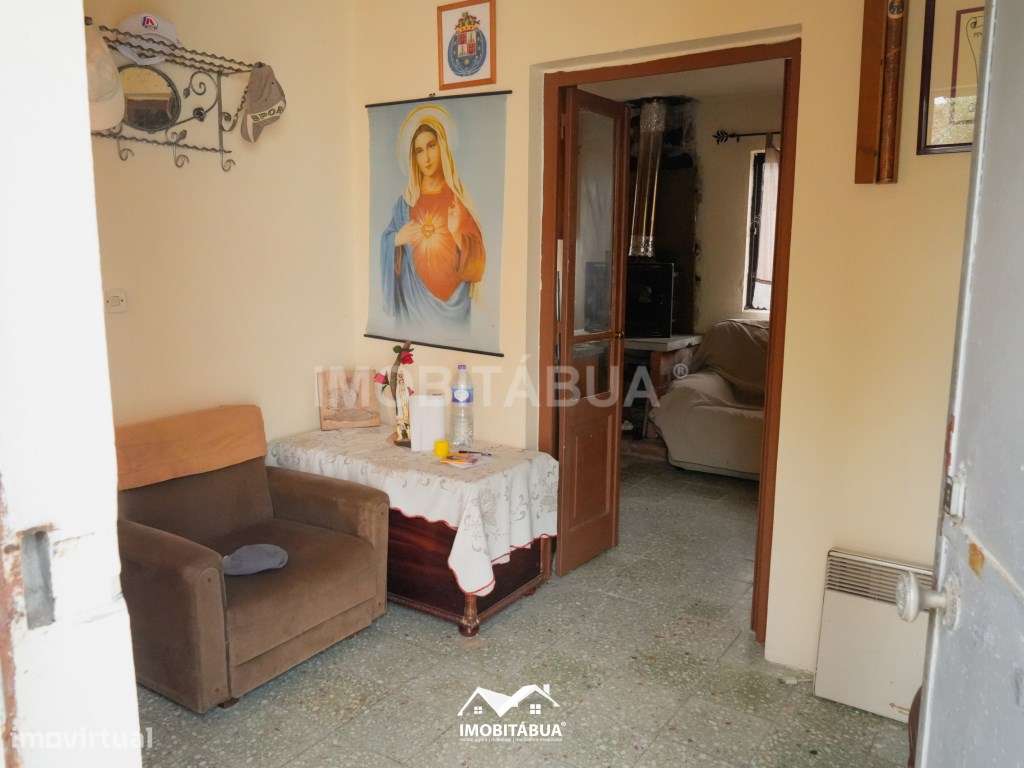 Moradia T2 com terreno, terraço e um anexo. - Grande imagem: 4/26