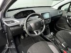 Peugeot 2008 1.5 BlueHDi Style - 6