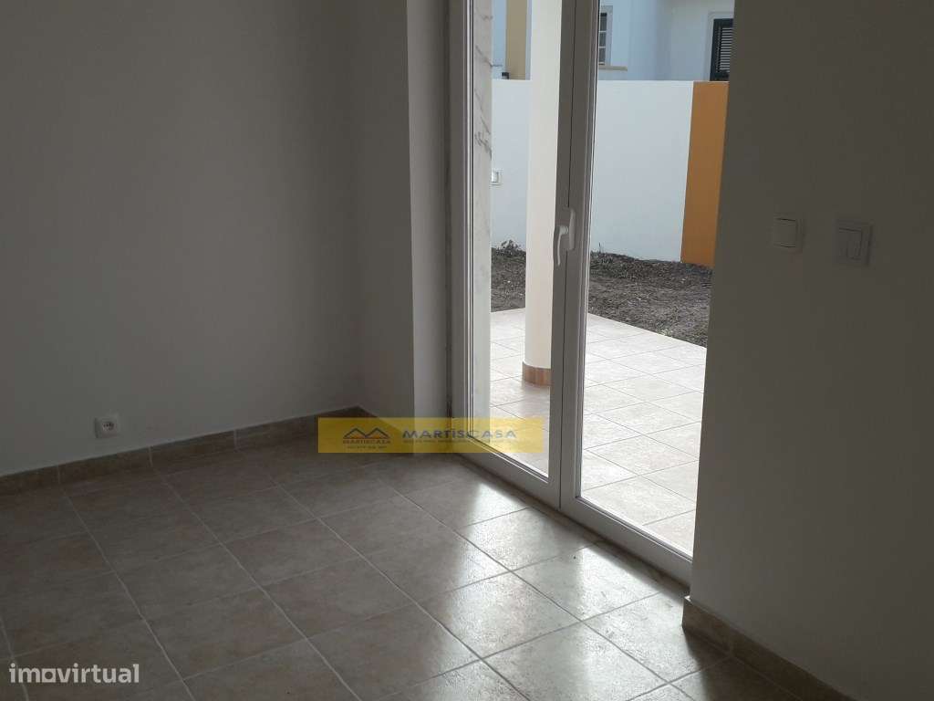 Moradia T3+1 Centro Ericeira/VISTA MAR - OFERTA ESCRITURA E REGISTOS-11