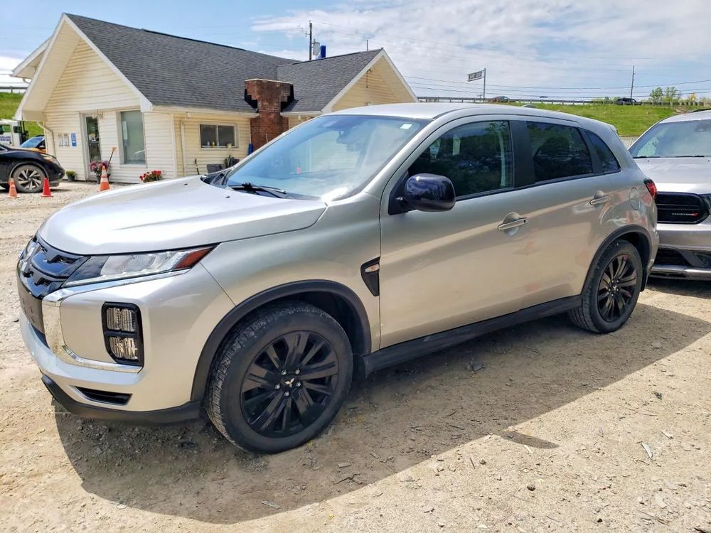 Mitsubishi Outlander IV 2.0 4WD CVT Active+ 2022