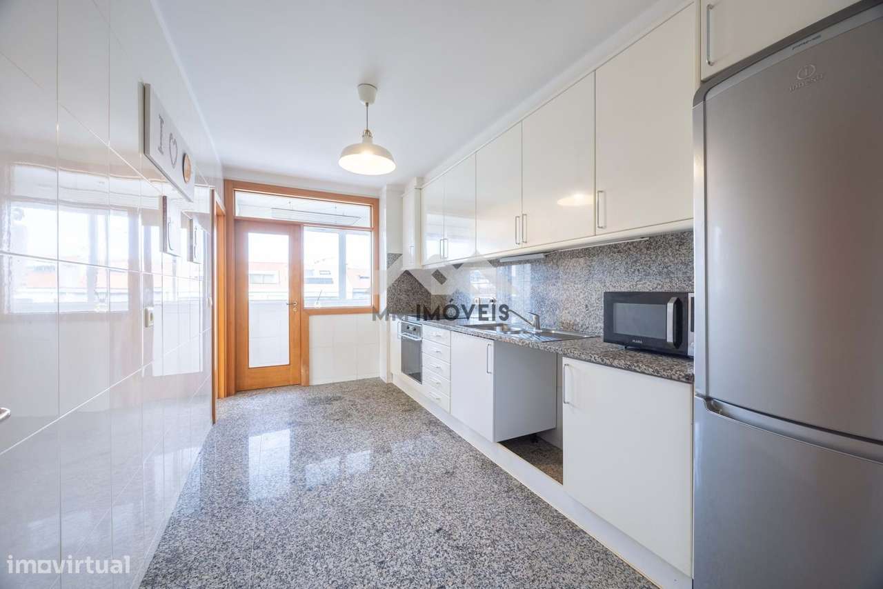 Apartamento T2 | Senhora da Hora | METRO | Garagem | Arrumo - Grande imagem: 5/41