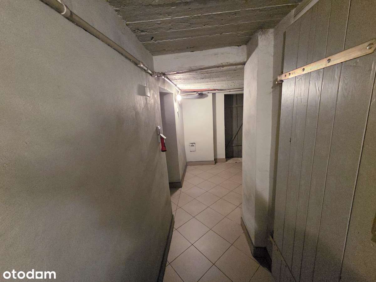 REZERWACJA (Dom blisko lasu wraz z budynkiem garażowo - magazynowym)-13