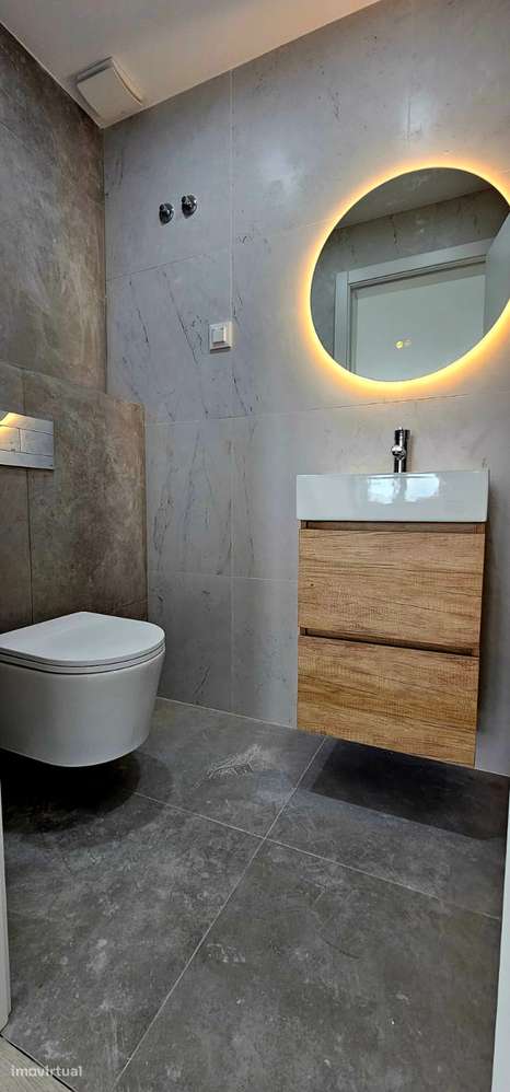 T1 a Estrear Totalmente Remodelado c/ Terraço - Grande imagem: 5/8