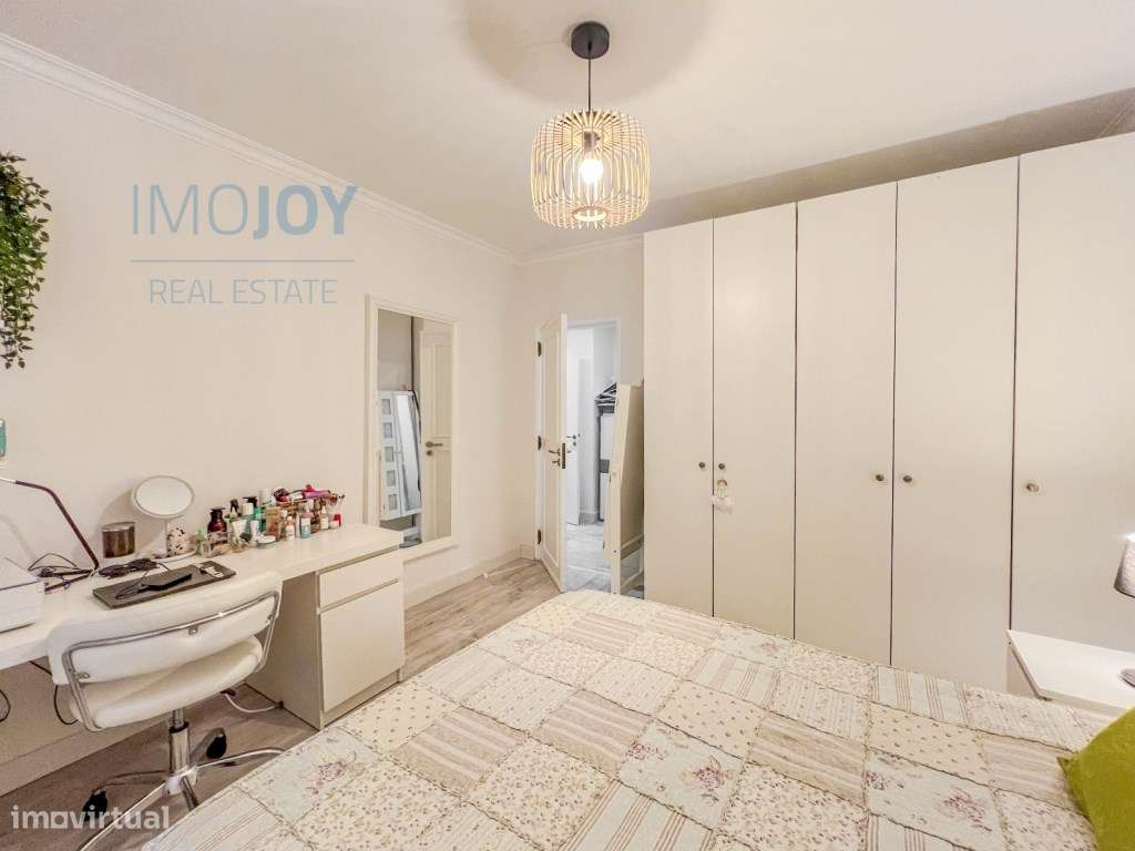 Simpático Apartamento T2 para Venda em Alvide-10