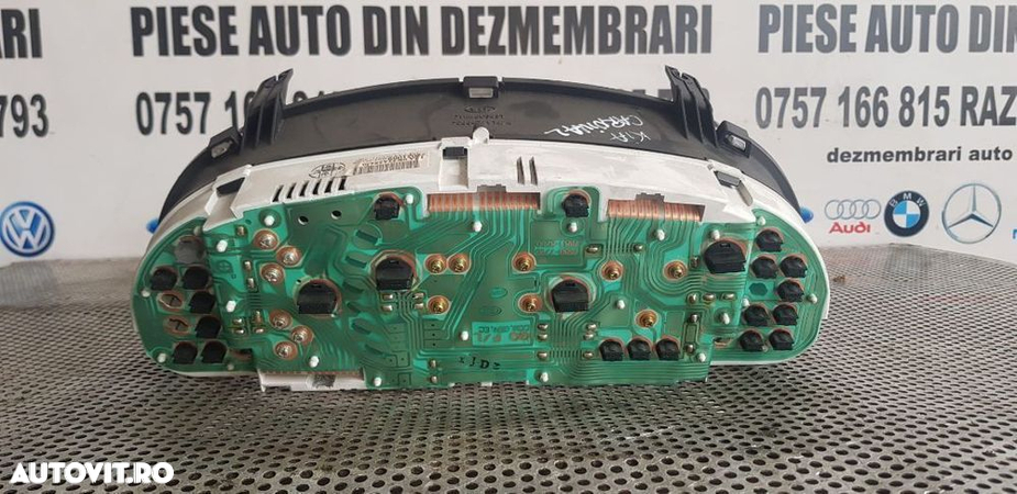 Ceasuri Bord Kia Carnival 2.9 Crdi Dezmembrez Kia Carnival - 5