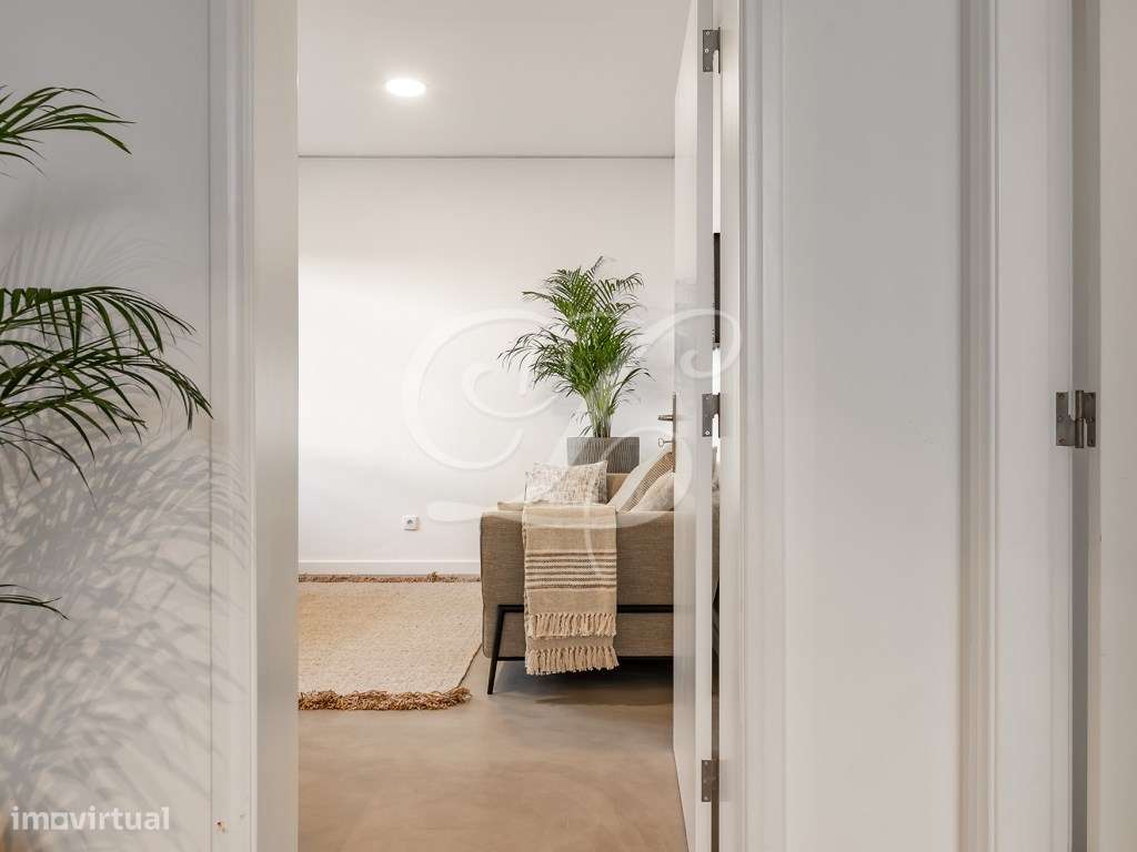 Moradia T5 c/ Piscina e Zona Lounge | Estoril-22