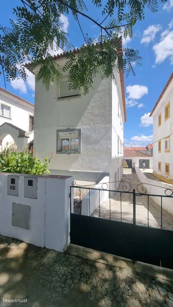 Para venda - Excelente Edifício em Évora-6