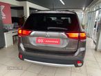 Mitsubishi Outlander 2.2 DI-D Intense - 3