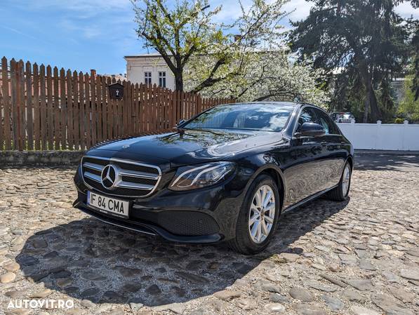 Mercedes-Benz E 220 d 4Matic 9G-TRONIC Avantgarde - 5