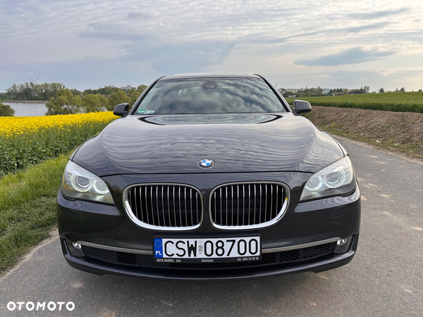 BMW Seria 7 730d - 2