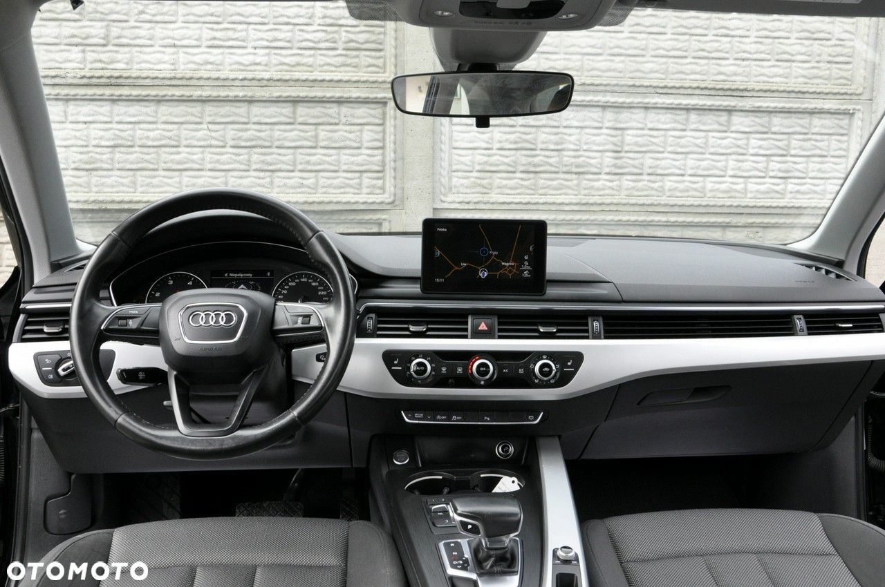 Audi A4 Avant 2.0 TDI ultra S tronic design - 5