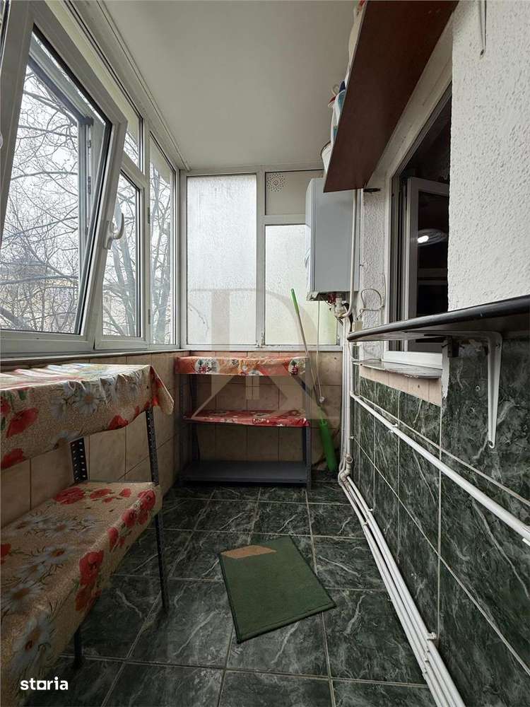 Pacurari - Petru Poni , apartament 3 camere etaj 34-5