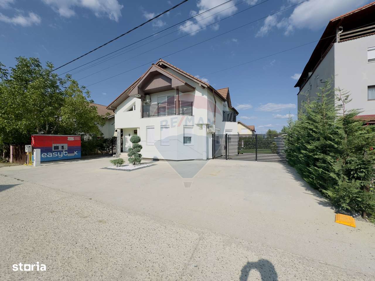 Casă / Vilă 5 camere,piscina Cart.Orizont 2 zona Metropolitana Oradea-9