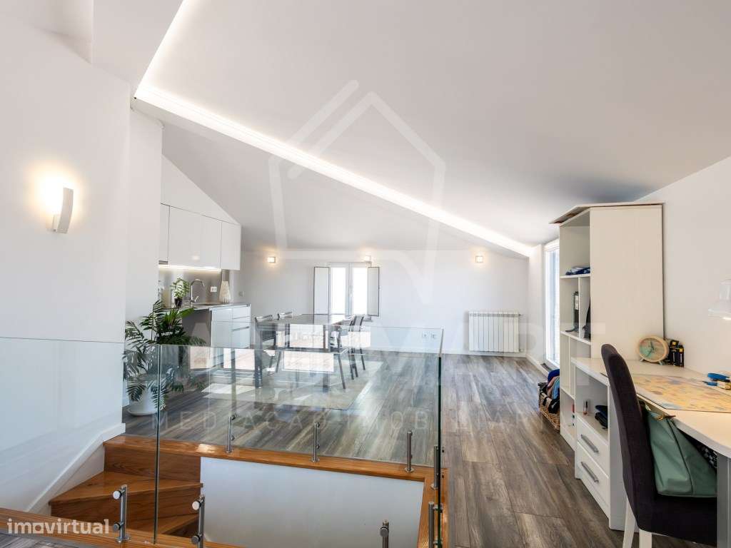 Apartamento T3 Duplex, Centro de Turquel-49