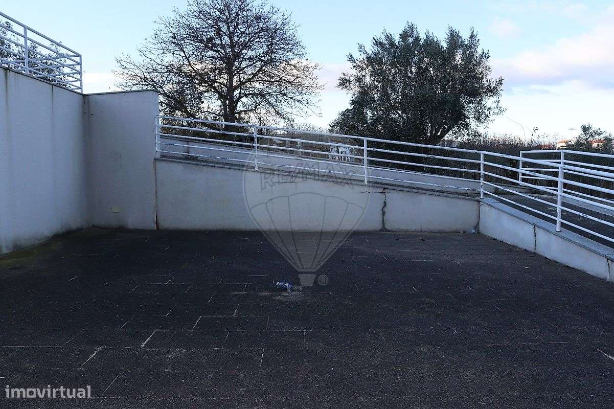 Outros - Comercial  para arrendamento - Grande imagem: 4/11