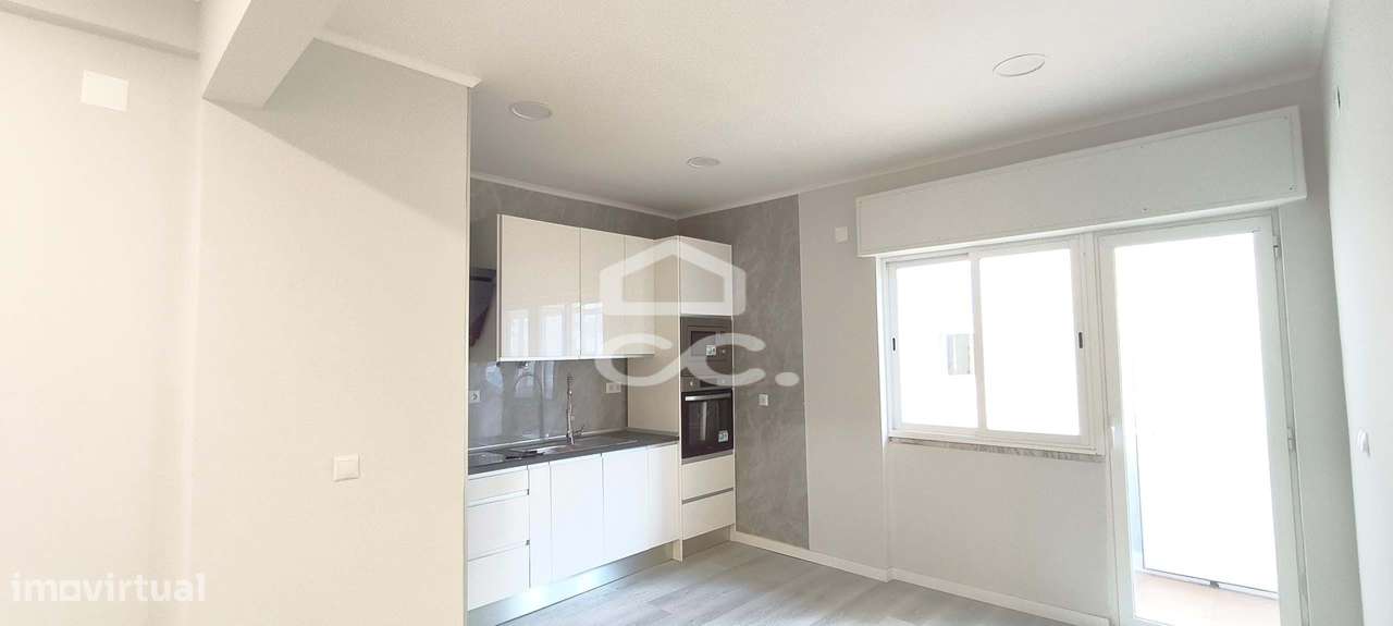 Apartamento T1 Amadora-32