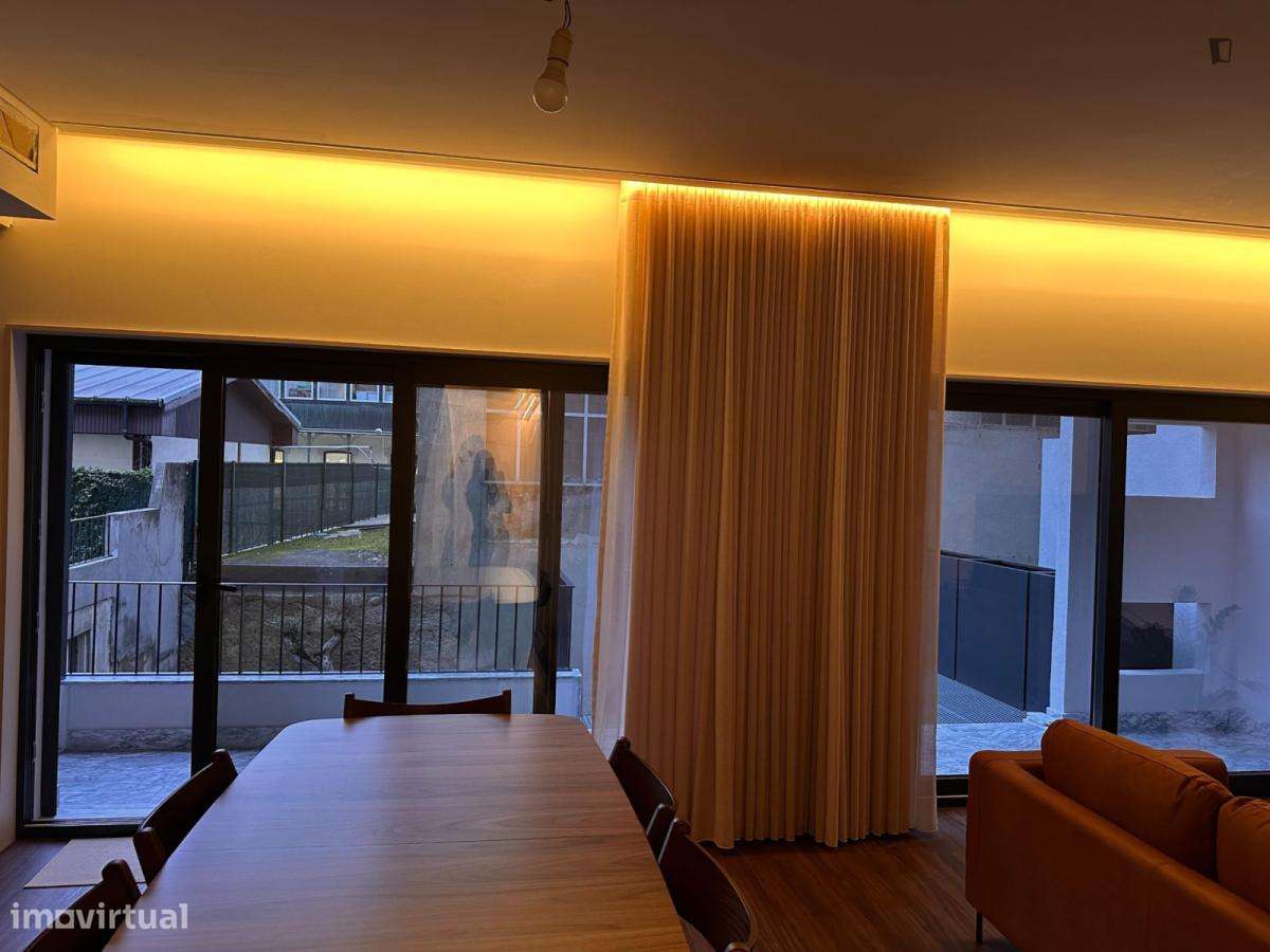 Apartamento com 2 quartos - localizado em Massarelos Porto - Grande imagem: 4/26