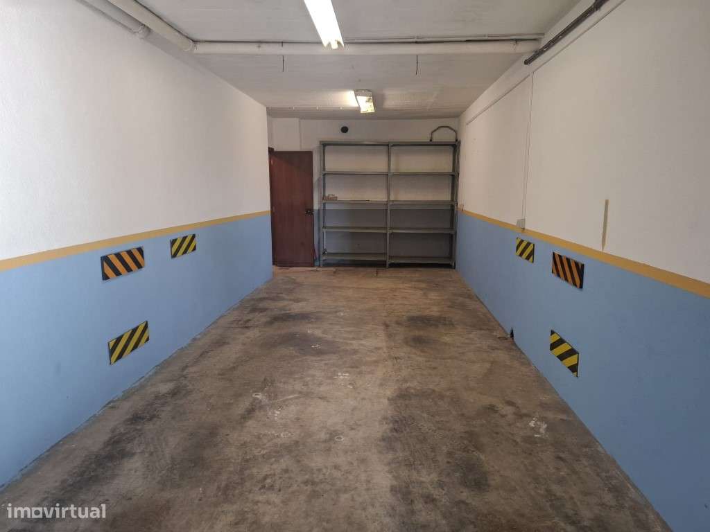 Garagem fechada Tapada Mercês Sintra - Grande imagem: 4/11