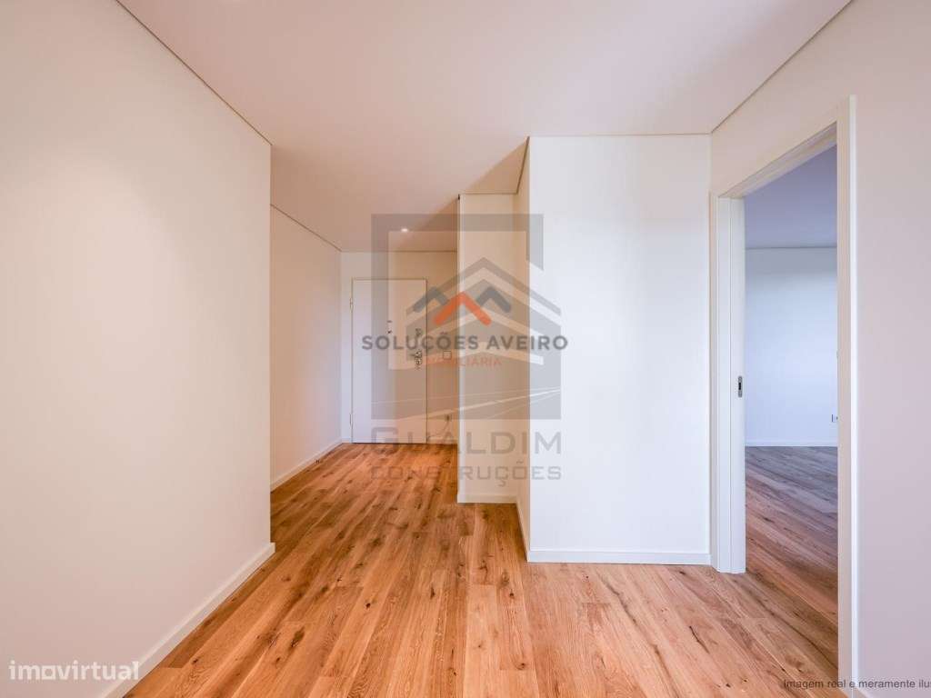Apartamento T2+ Terraço Implex em Aveiro!-56