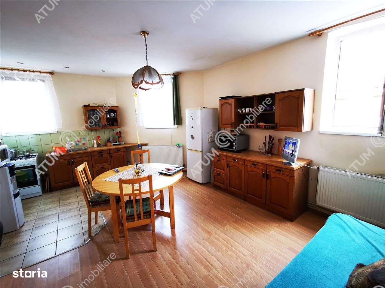 Casa si hale industriale - 475 mp utili in Cisnadie langa Sibiu - Imagine principală: 5/20