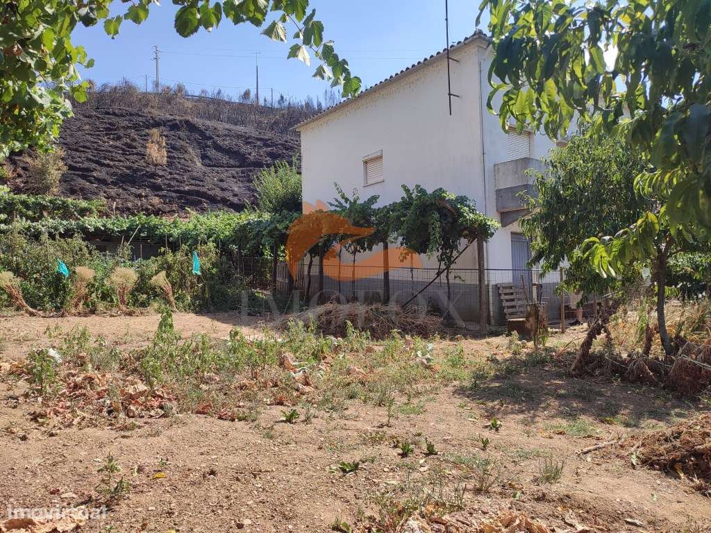 Casa com jardim em Pomares, Arganil-3