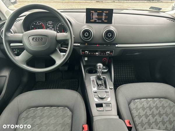 Audi A3 1.4 TFSI Ambiente S tronic - 14