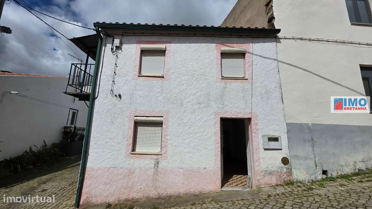 Moradia V3 - Cebolais de Cima - 10 min de Castelo Branco - Grande imagem: 2/12