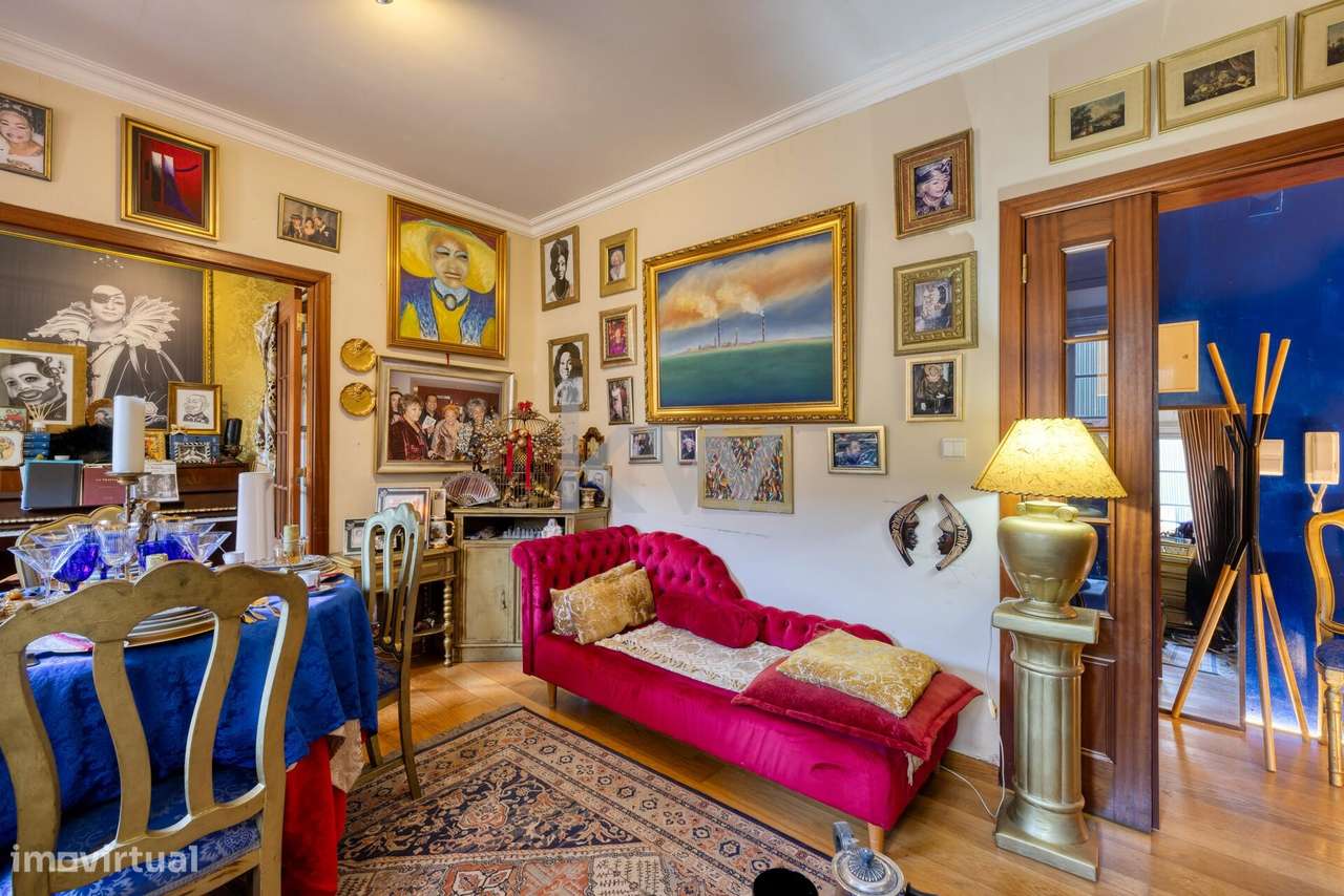 Magnífico Apartamento T2 na Histórica Mouraria com Excelente Exposição - Grande imagem: 4/29