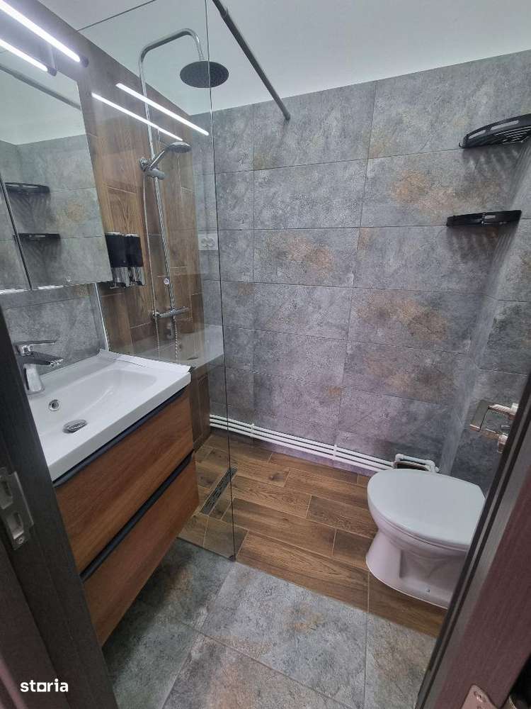 Casa moderna pretabil locuinta-spatiu birou  ! - Imagine principală: 4/7