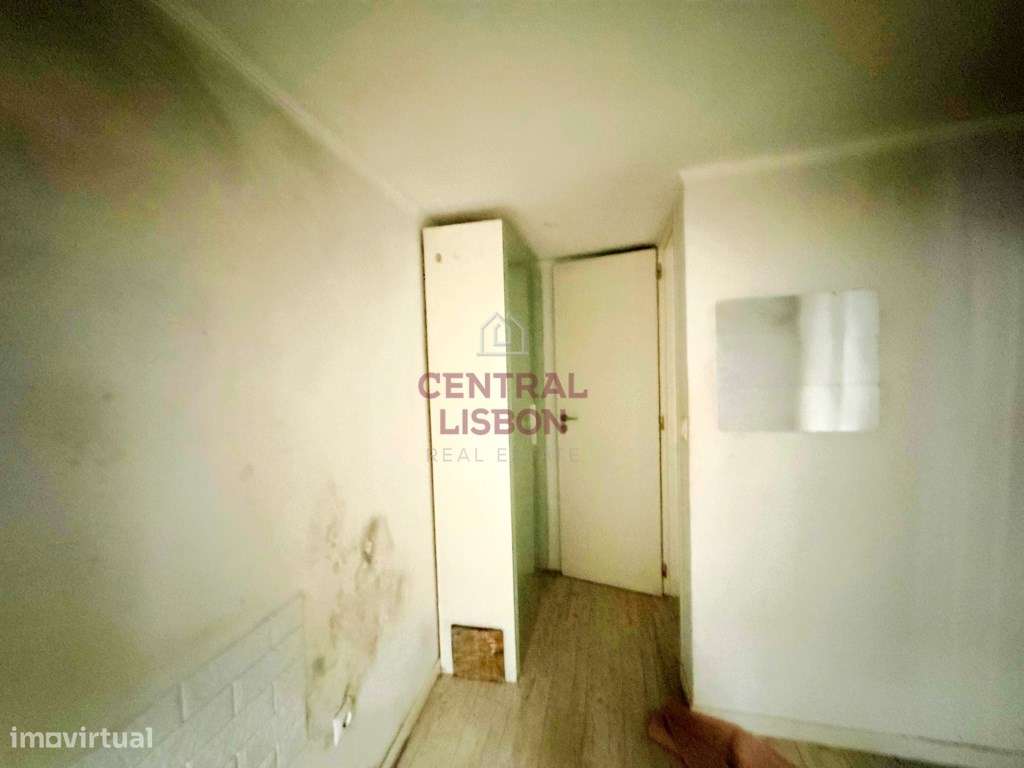 T4+1 com Terraço e Logradouro em Arroios | Possibilidade de Duas Zo...-18