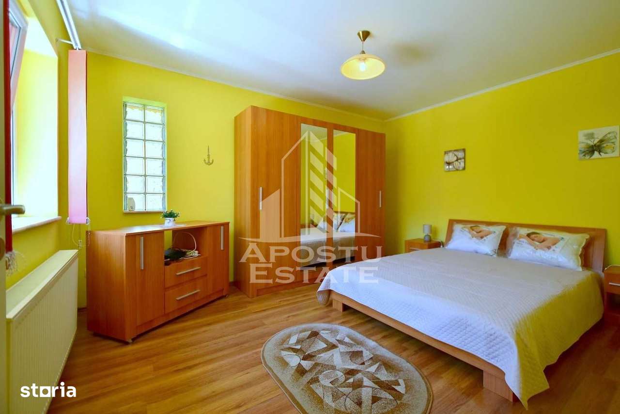 Casa individuala in Dumbravita, 2 locuri de parcare, Centrala proprie - Imagine principală: 4/8