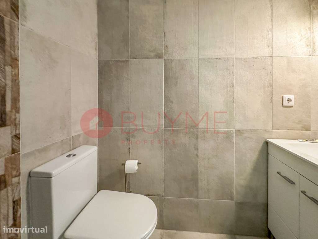 Moradia em Banda T2 em Condomínio com Piscina e Jardins | Vilamoura-15