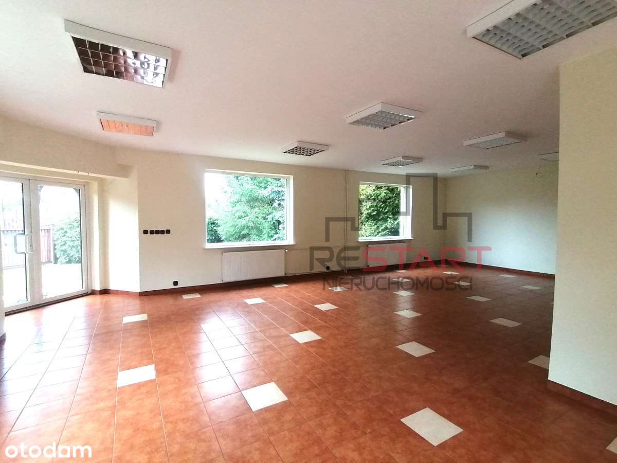 Budynek mieszkaniwo - usługowy. Zapraszam - Pełny obrazek: 4/18