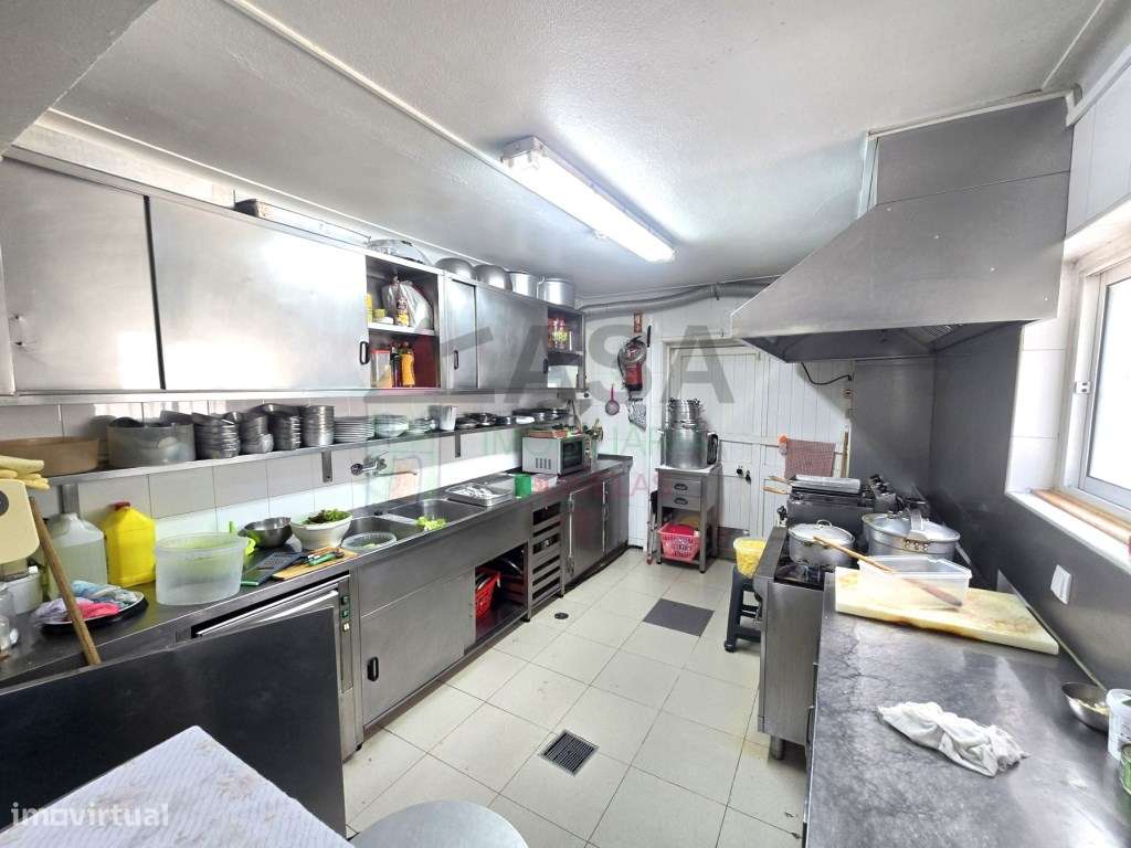 Restaurante em Funcionamento | 70 m² | Renda 200 € | Odivelas-15