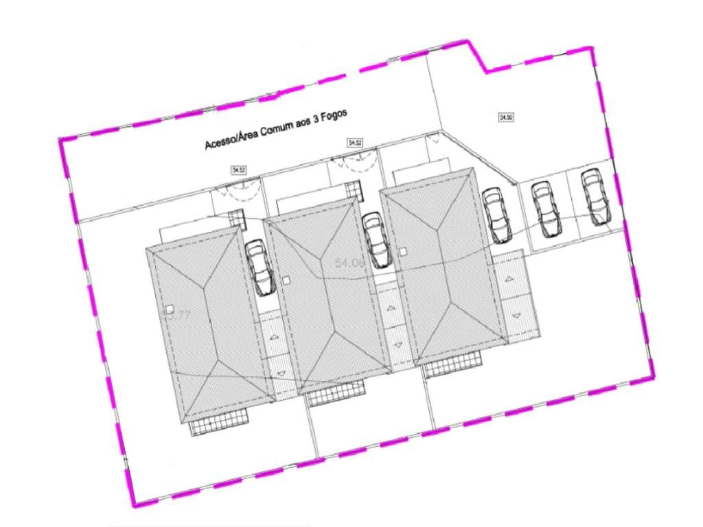 Moradia T4, geminada pela garagem - Grande imagem: 4/6