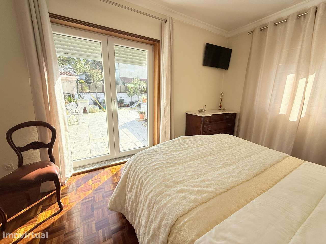 Moradia T3 | Terraço | Box 4 Carros | Varanda | Jovim | Exclusivo-21