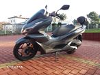 Honda PCX - 1