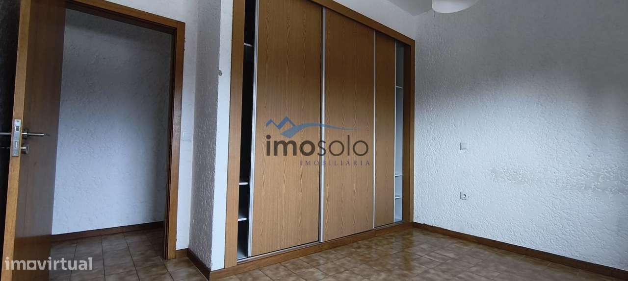 Moradia T6 em Palmaz, Oliveira de Azeméis-10