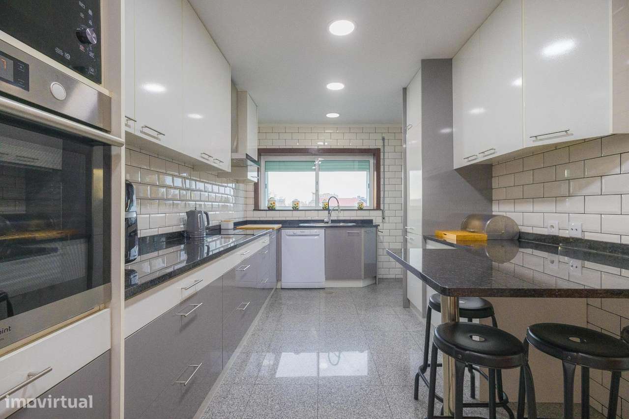 Apartamento Duplex Remodelado – Rotunda do Lavrador, Maia-7