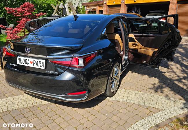 Lexus ES - 21